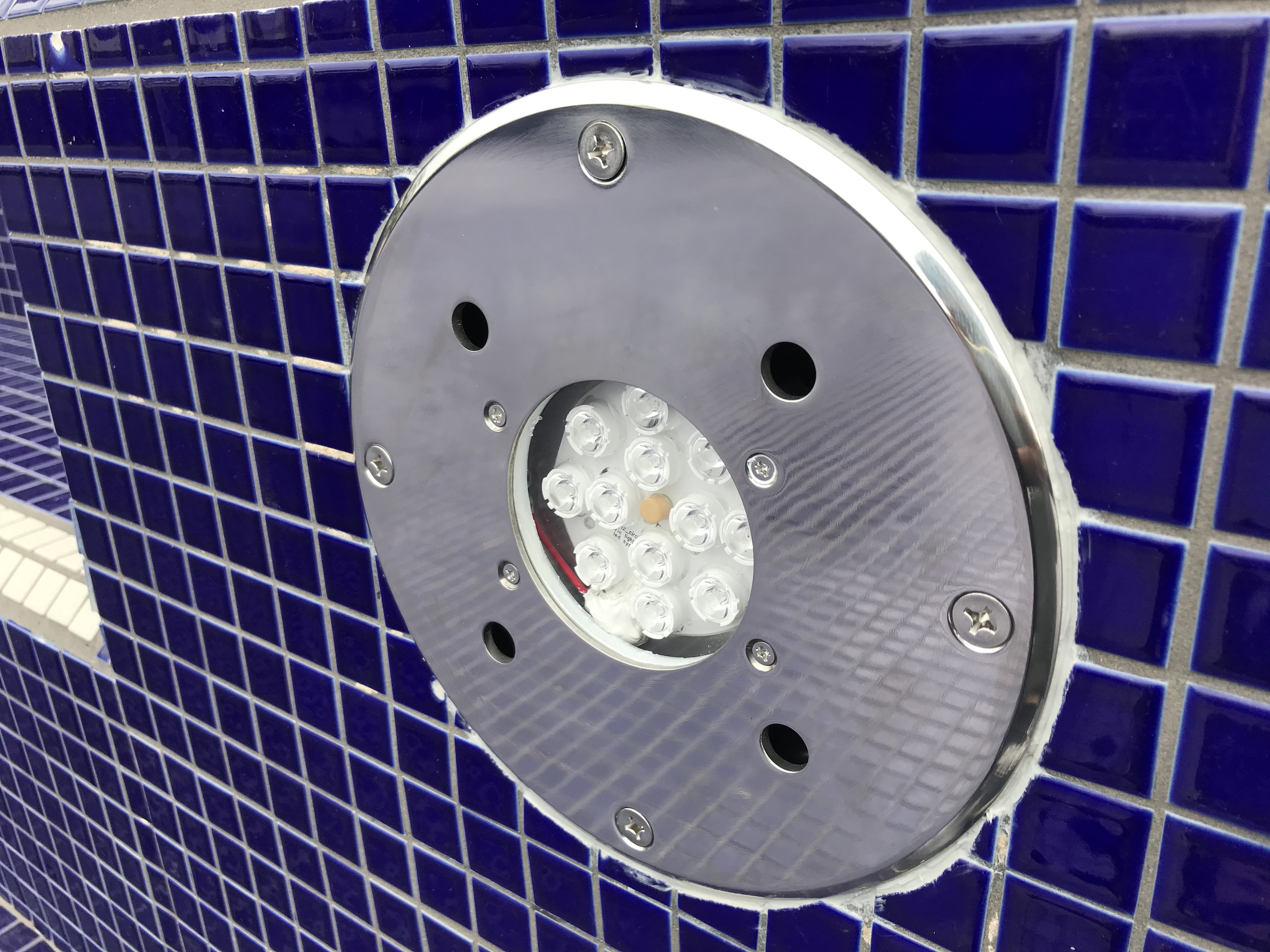 人気ブランドの 宣真工業 下水管ミラー 下水管用検査ミラー取付用LEDライト シャフト取付タイプ 暗い下水管の検査に ＬＥＤライト 
